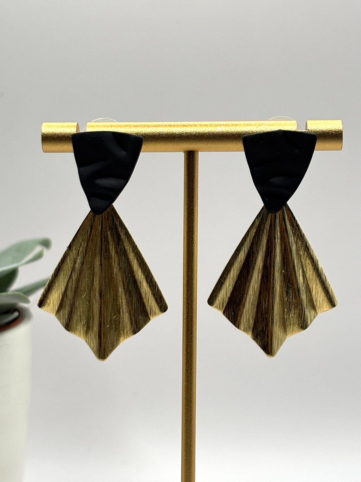 Grace black/gold