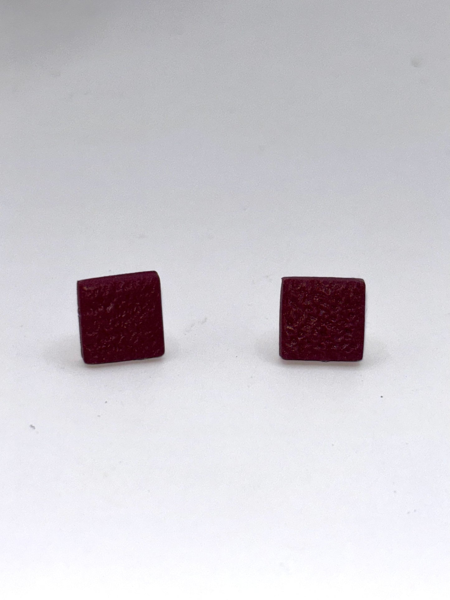 Tess burgundy red