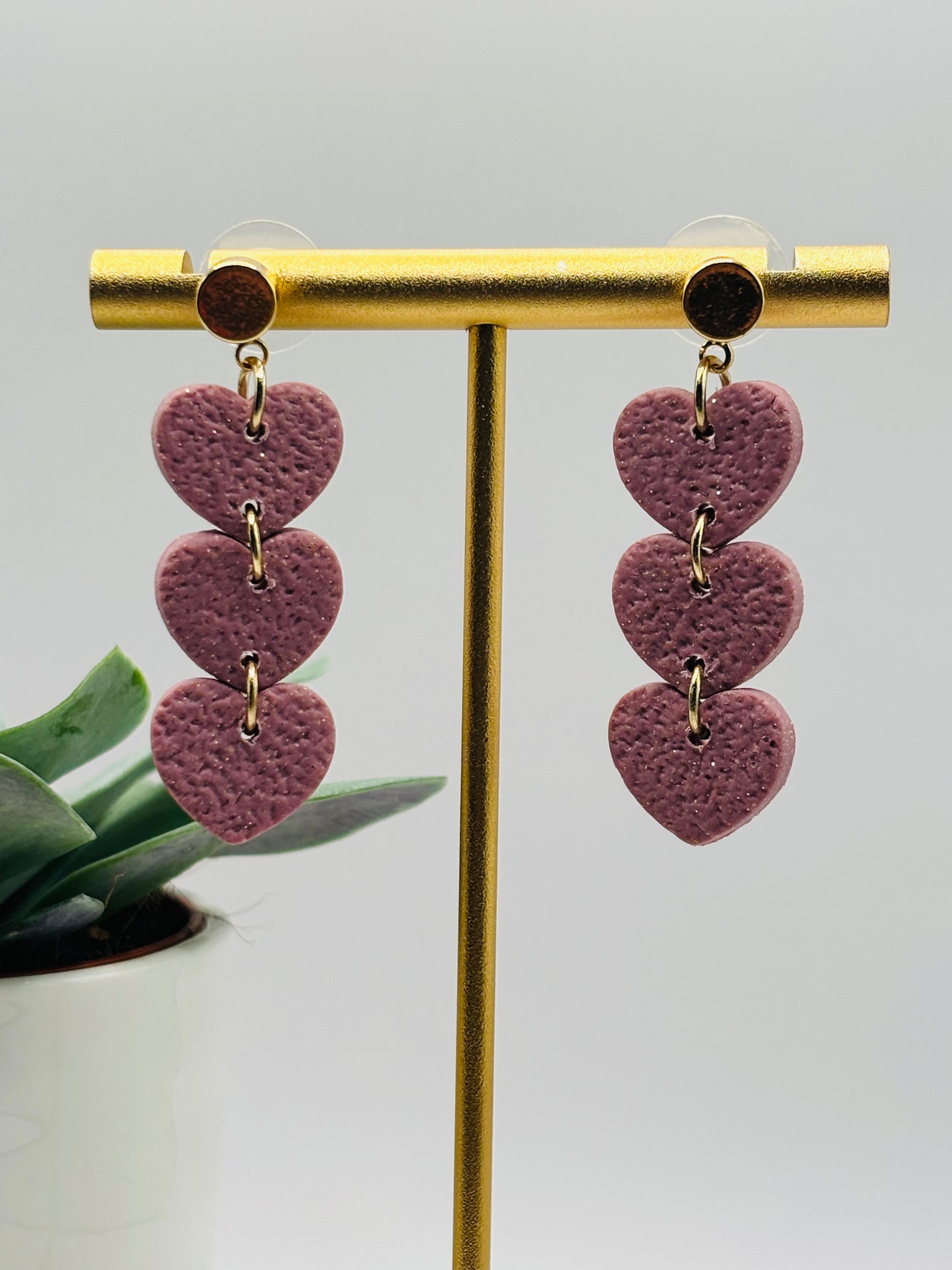 Little triple hearts pink glitter