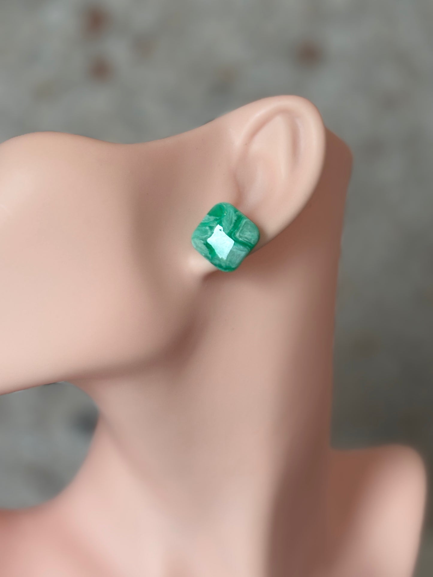 Shiny Square green