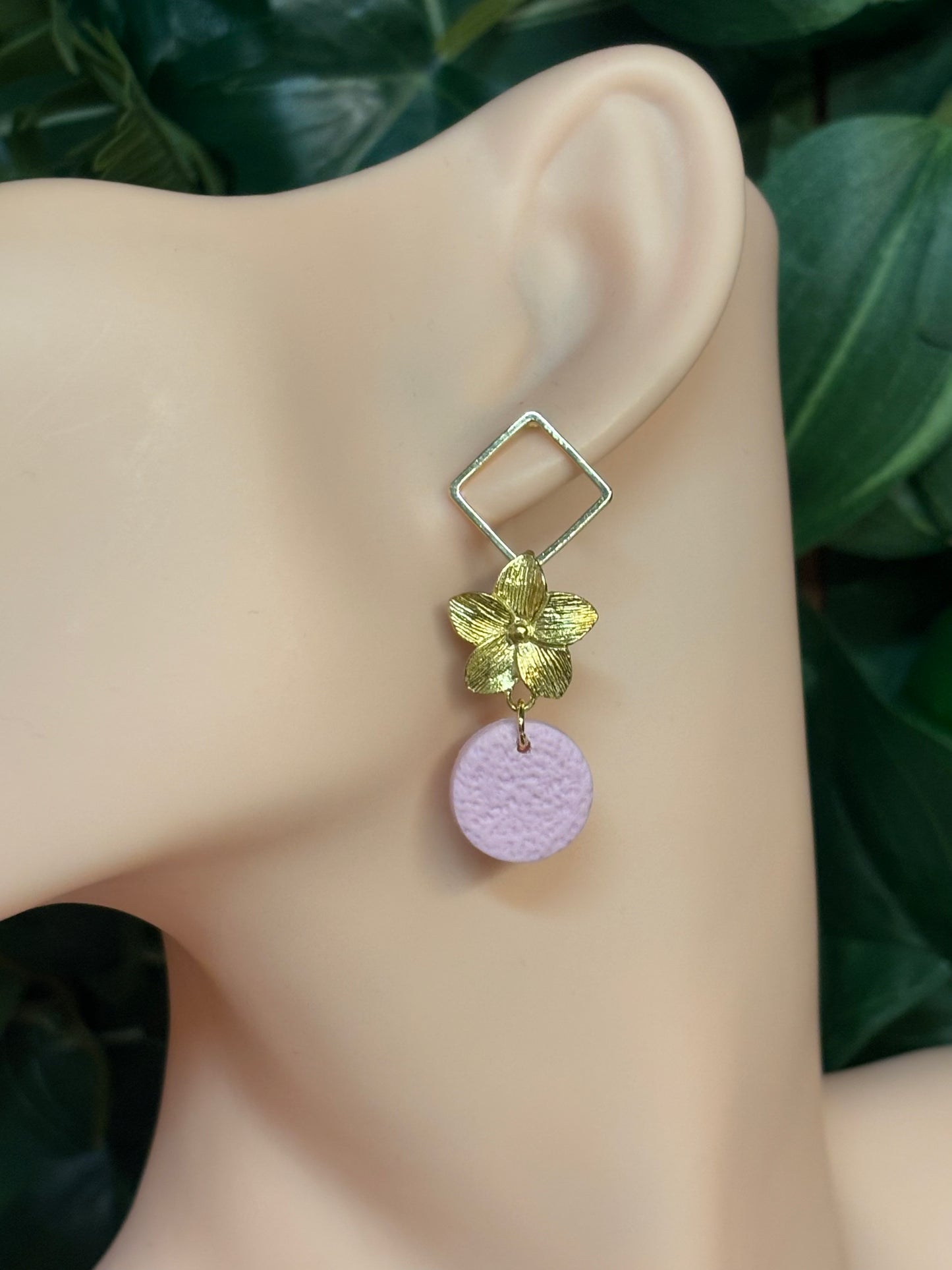 Ash square soft pink