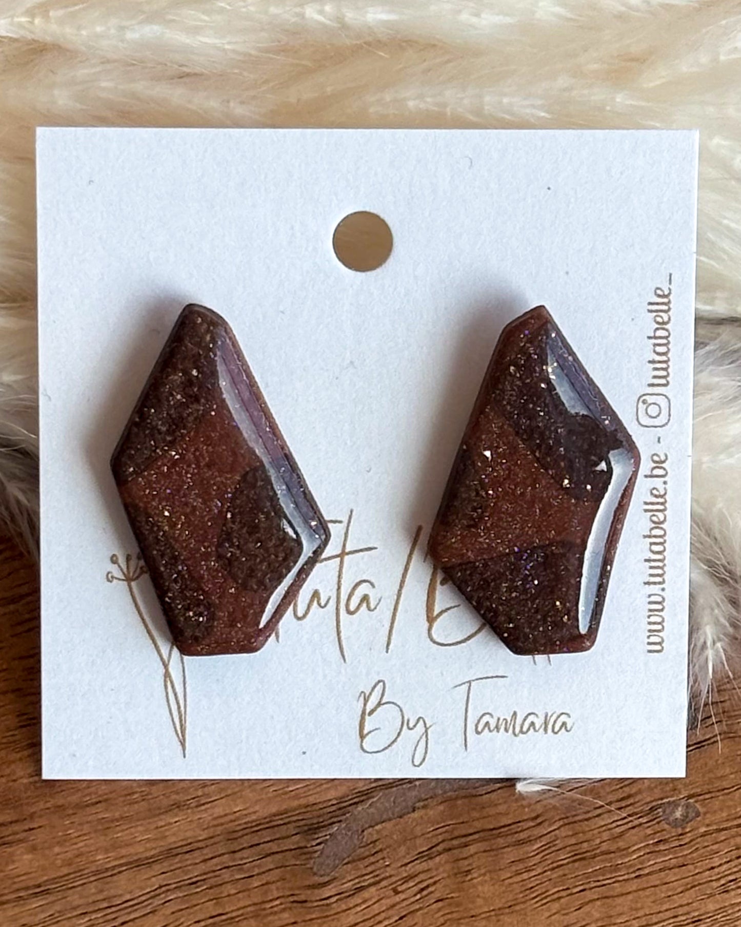 Charly stud Shiny - diverse kleuren