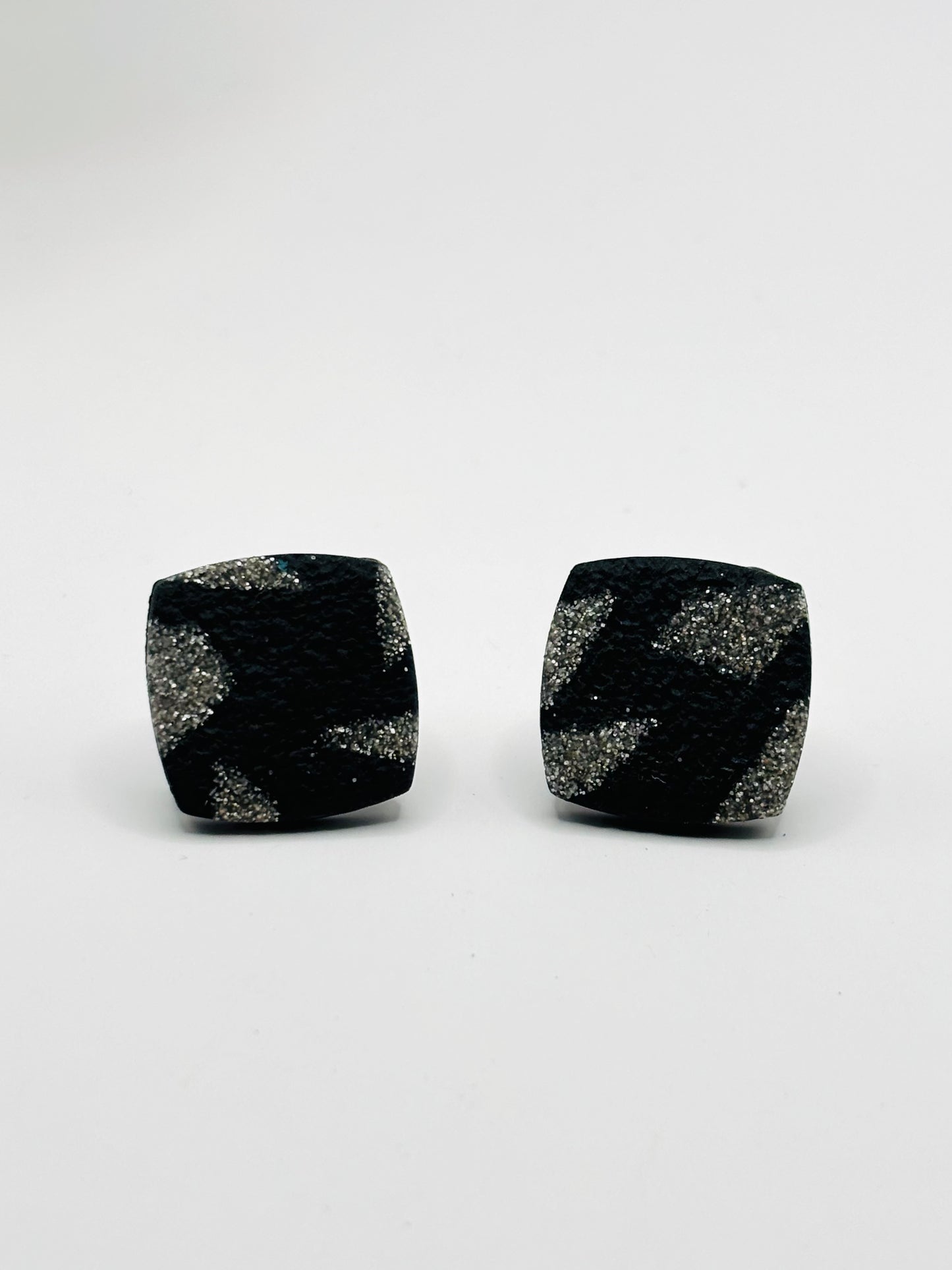 Nora black/silver