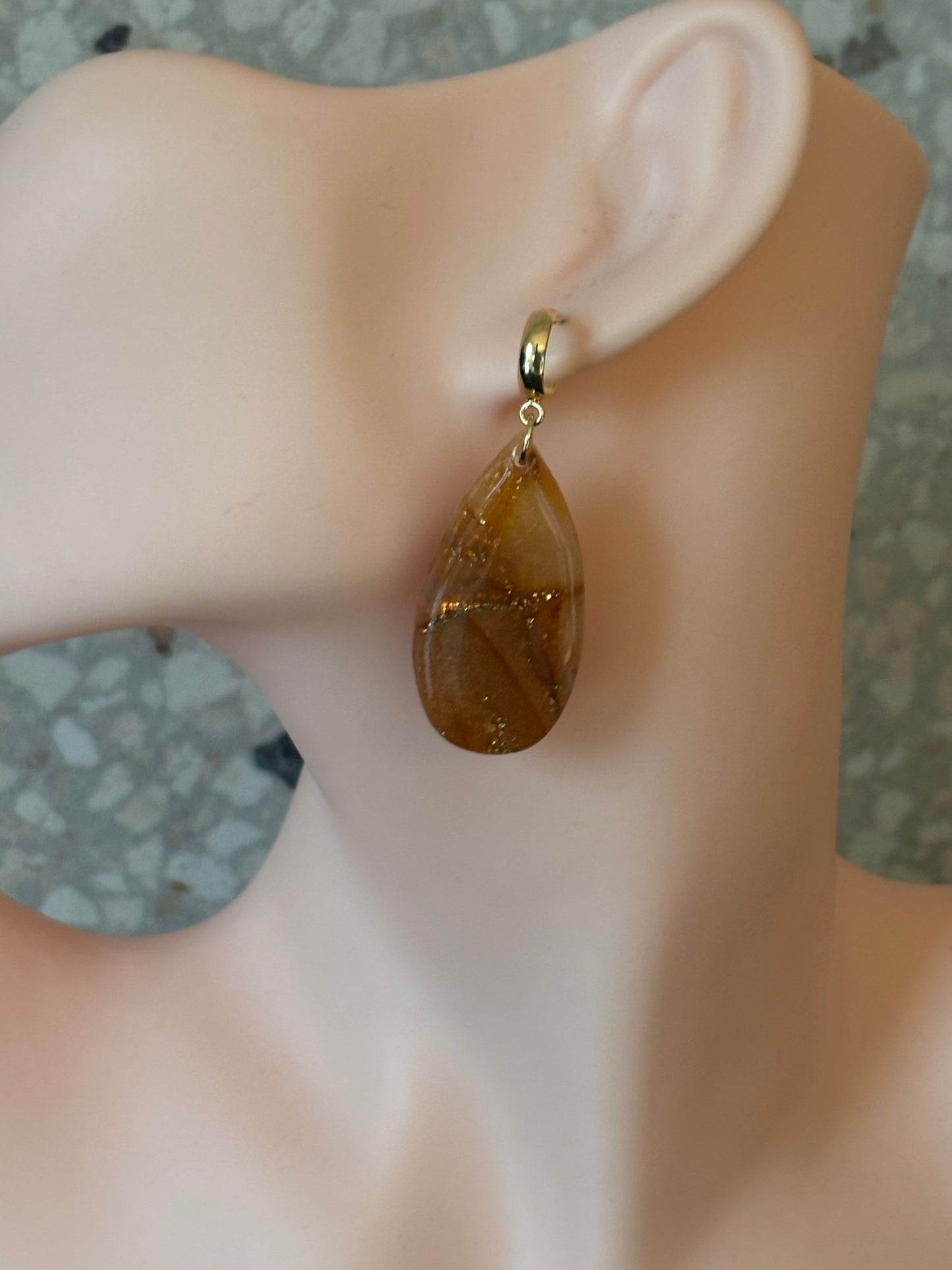 Myra shiny shades of brown