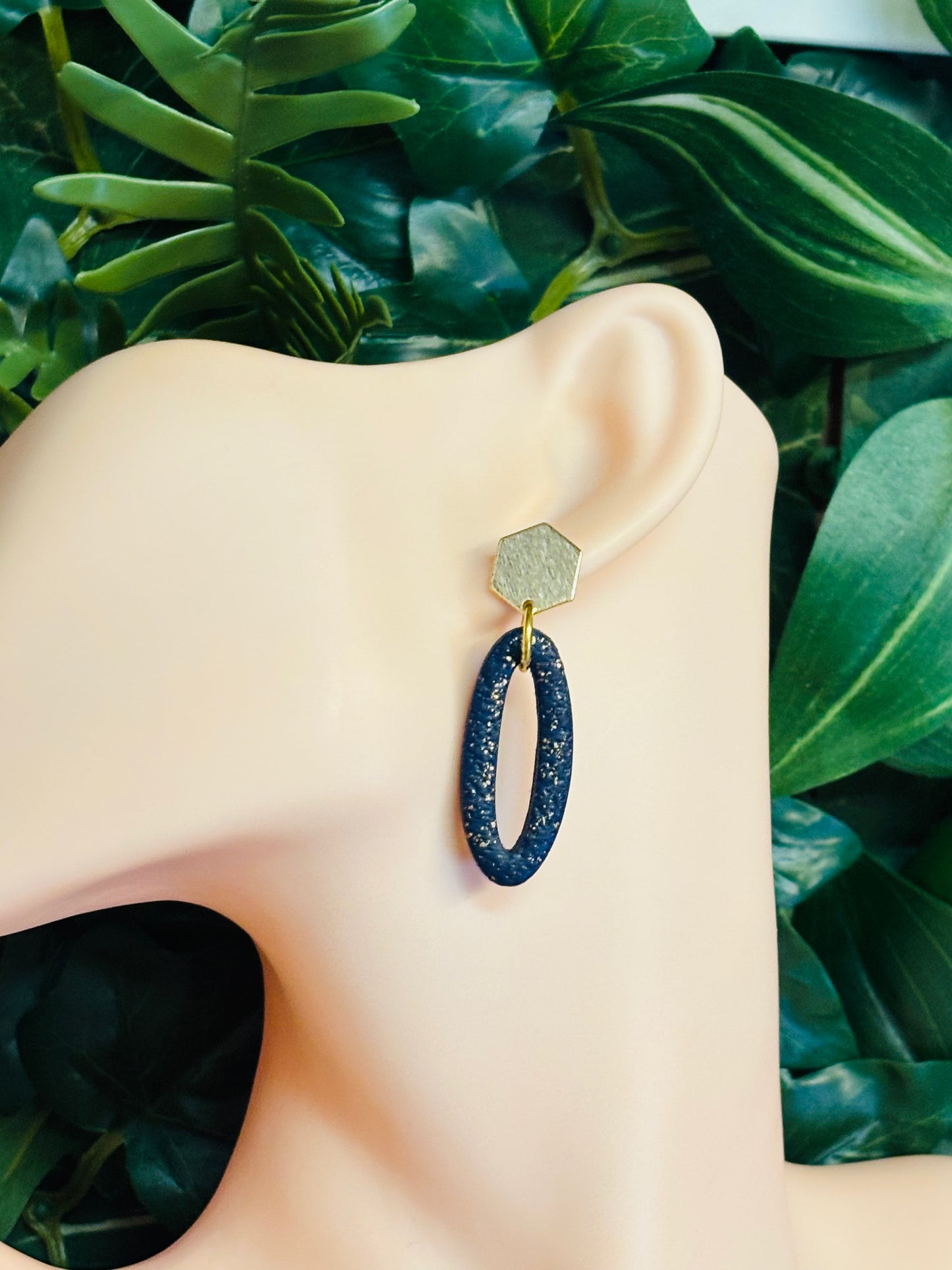 Cleo blue glitter