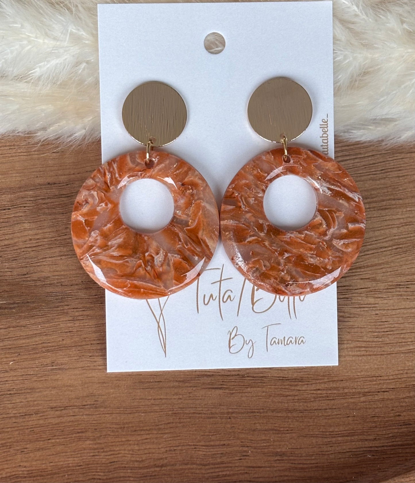 Amalia Shiny shades of brown/caramel