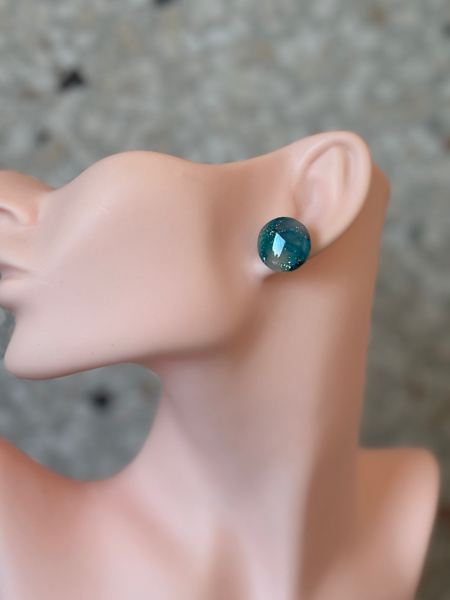 Jade shiny blue/turquoise