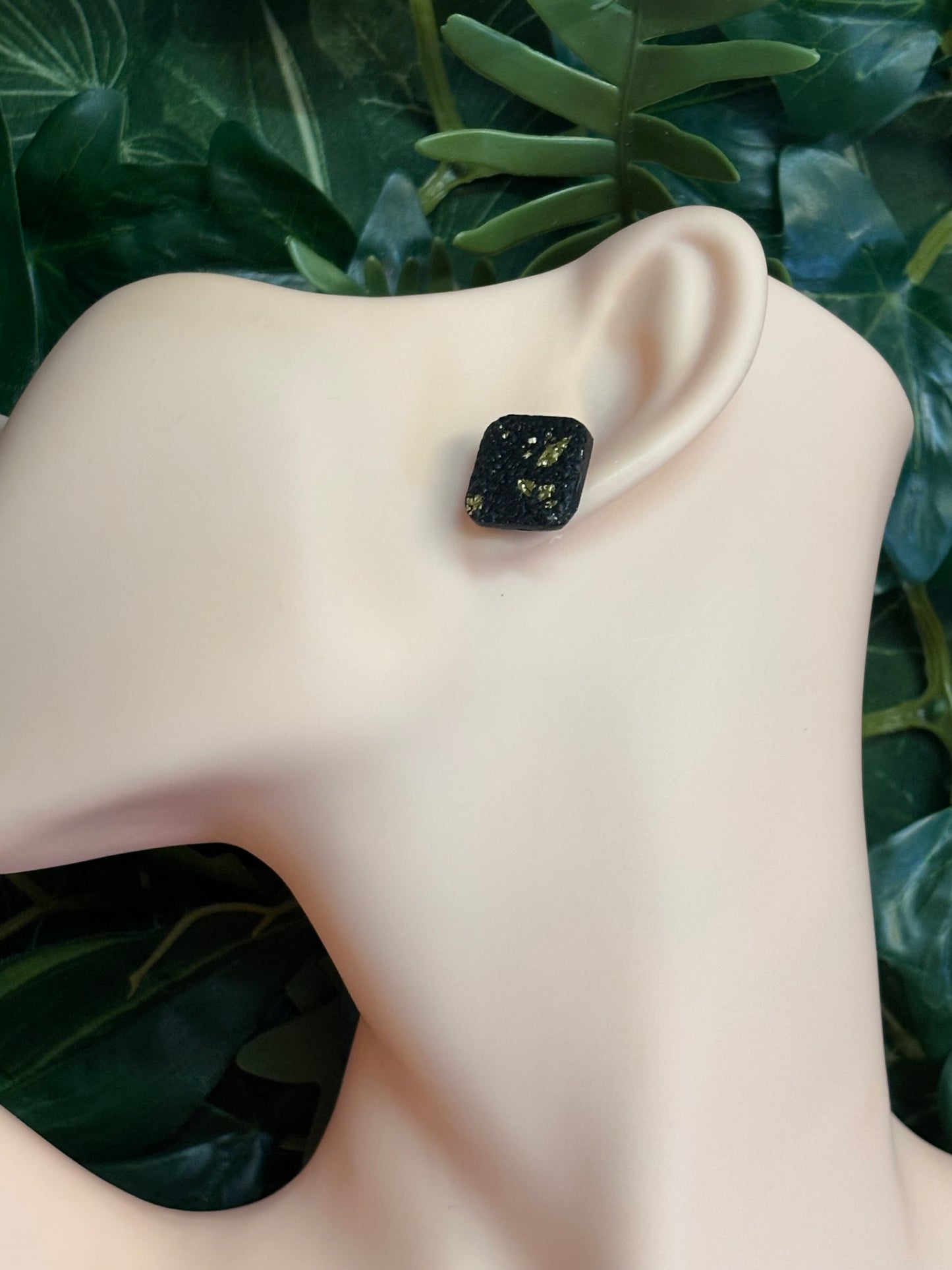 Anka black/gold
