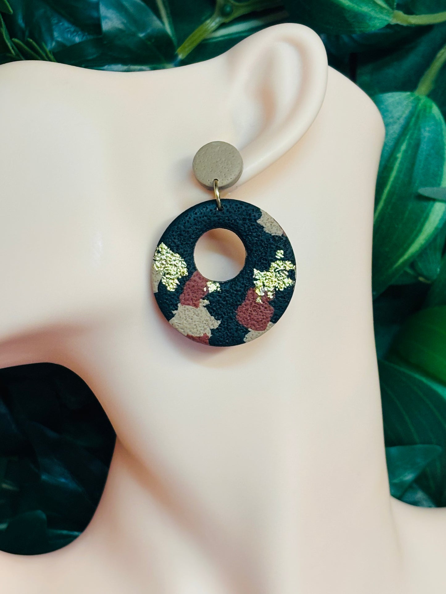 Bibi black/red/beige/gold