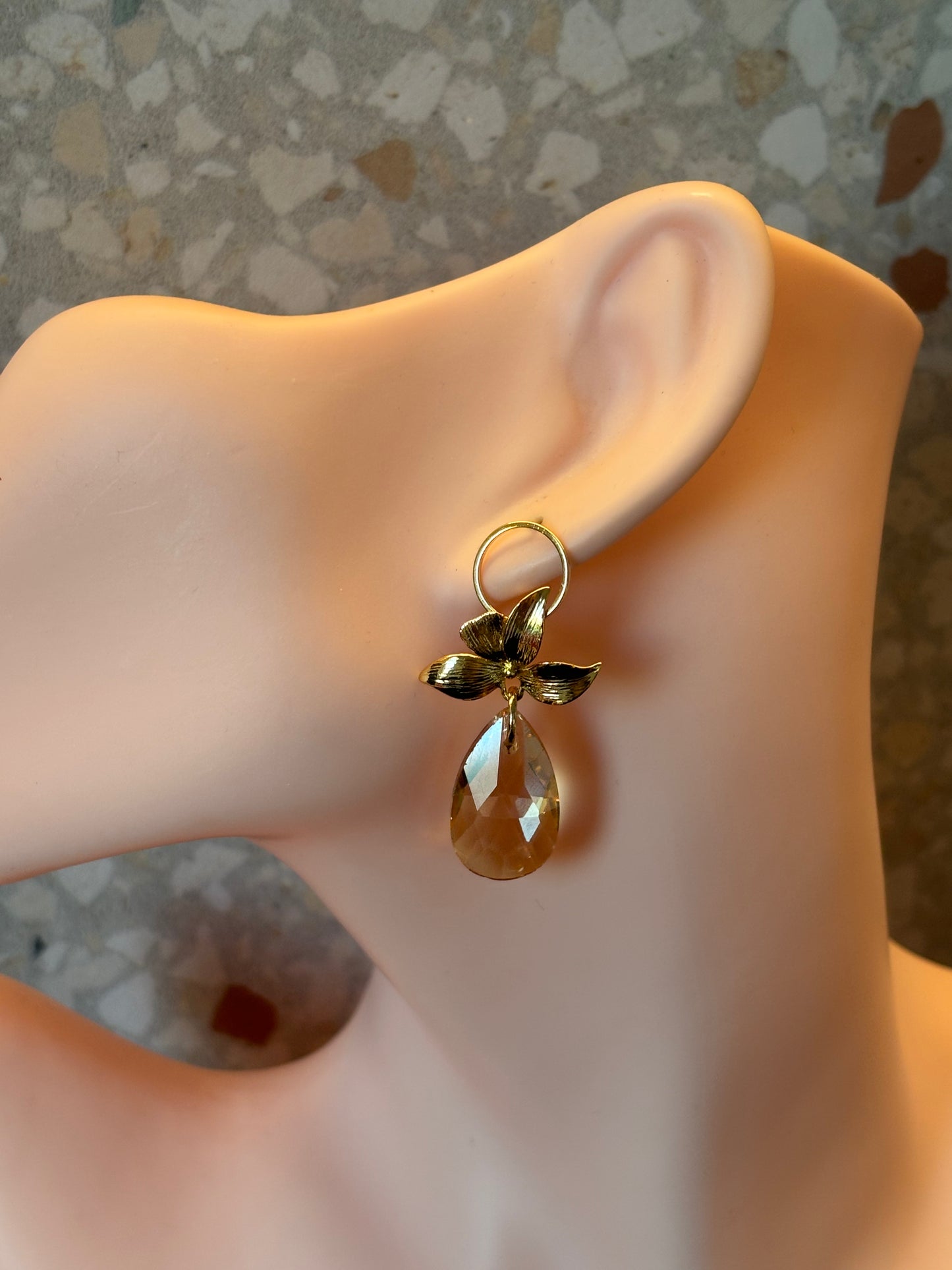 Ovia gold/beige