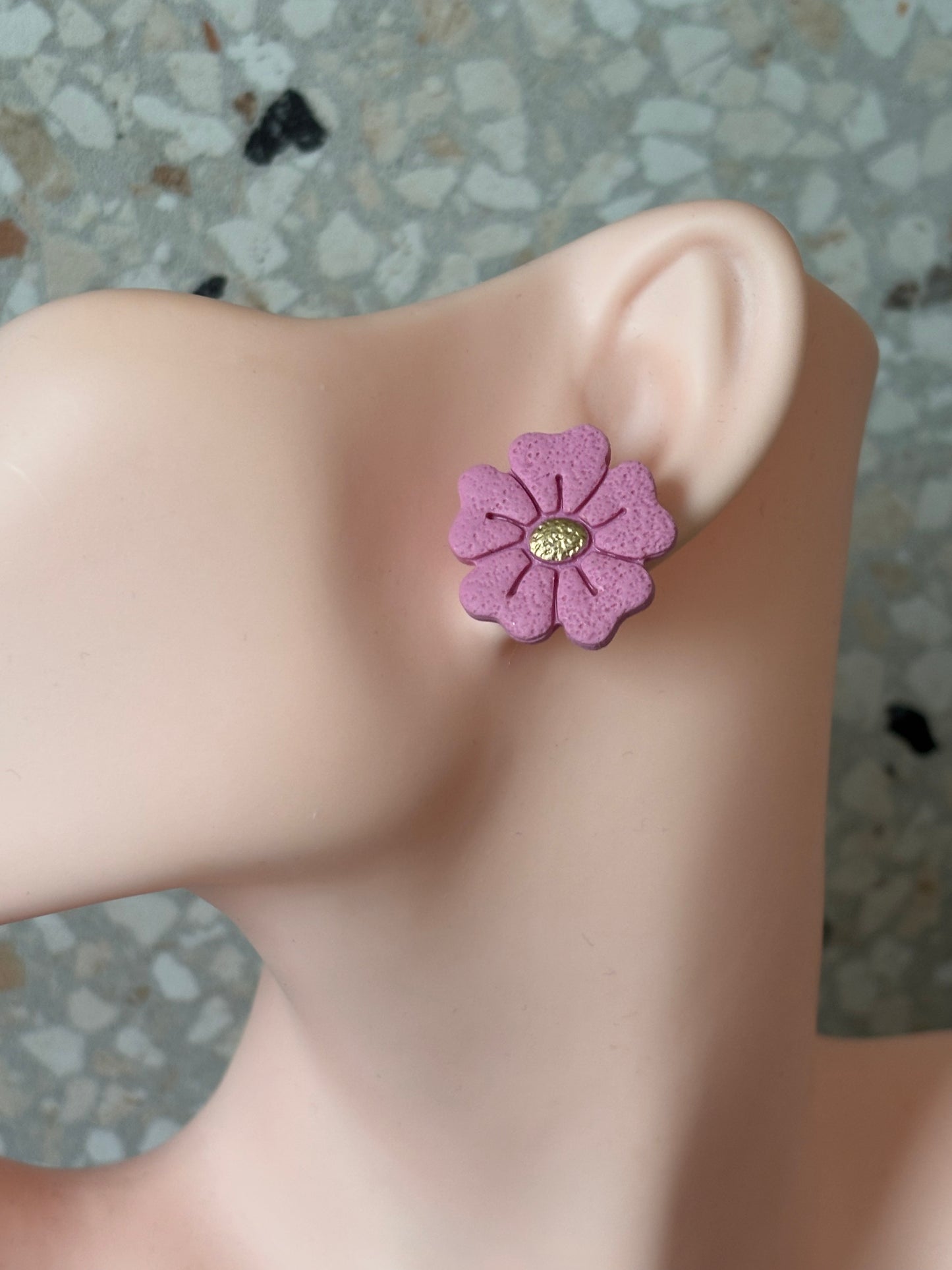 Flower stud pink/gold
