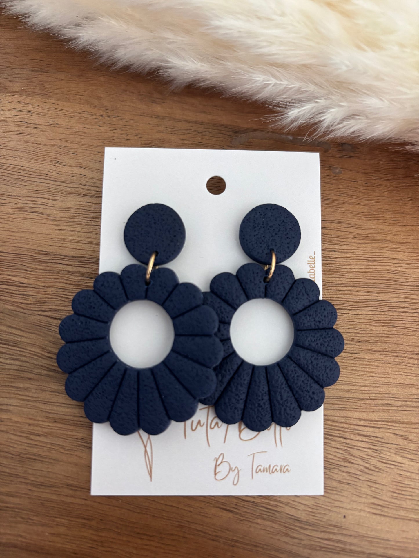 Lina navy