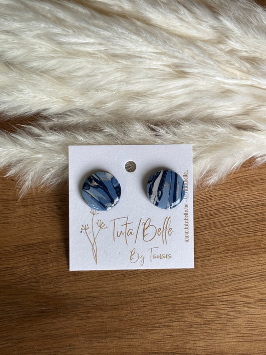 Jade shiny shades of blue