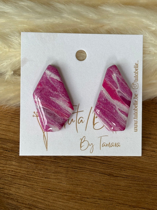 Charly stud shiny shades of pink/fuchsia
